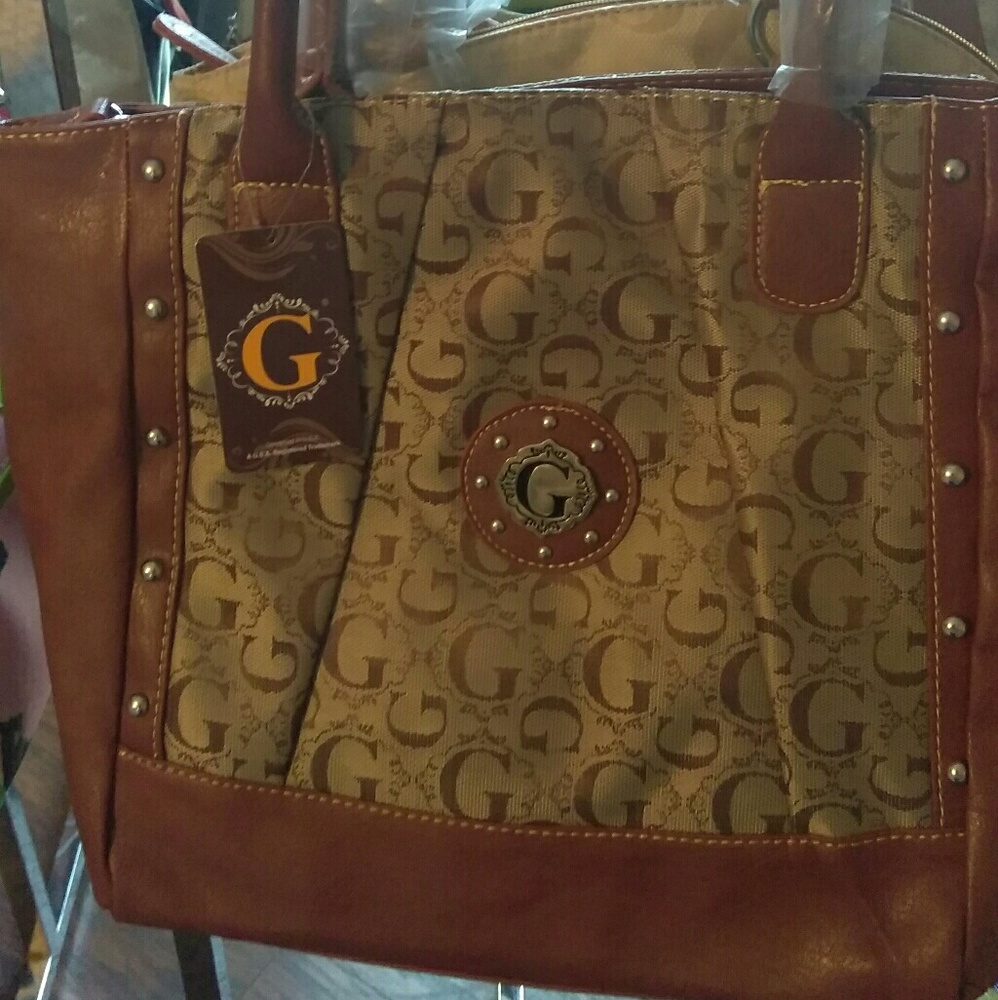 Purses - Picture 2 of 3